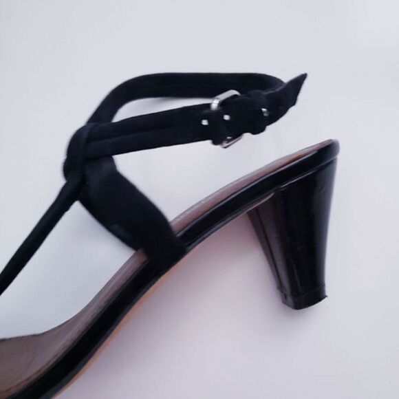 Donald J Pliner - Picture 2 of 6